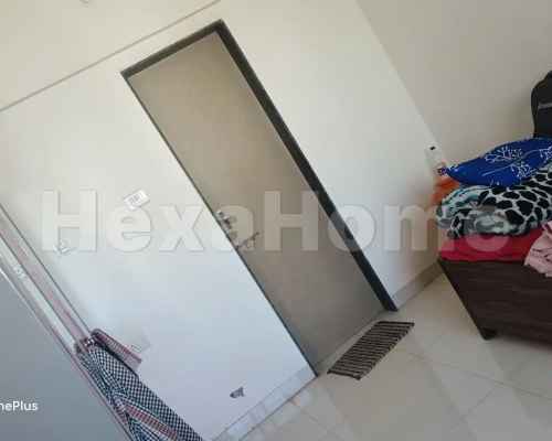 Rajshree is sharing a room in 2BHK Flat carousel