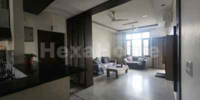 Nidhi is sharing a room in 3BHK Flat Nidhi is sharing a room in 3BHK Flat