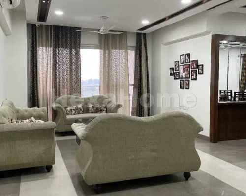 Shiv  is sharing a room in 3BHK Flat carousel