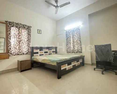 Mahesh is sharing a room in 3BHK Flat Mahesh is sharing a room in 3BHK Flat