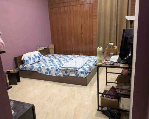 Aairah  is sharing a room in 3BHK Flat carousel